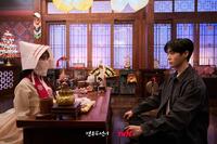 　韓国放送局・ｔｖＮの公式Ｘ＠ＣＪｎＤｒａｍａより　ドラマ「巫女と彦星」場面写真