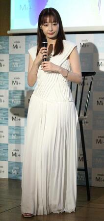 　発表会に登壇した宇垣美里