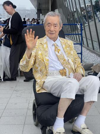 　フジ・メディアＨＤ株主総会に出席したドクター・中松氏
