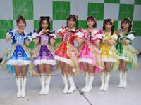 　イベントを行った超ときめき♡宣伝部の（左から）辻野かなみ、杏ジュリア、坂井仁香、小泉遥香、菅田愛貴、吉川ひより