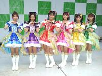 　イベントを行った超ときめき♡宣伝部の（左から）辻野かなみ、杏ジュリア、坂井仁香、小泉遥香、菅田愛貴、吉川ひより