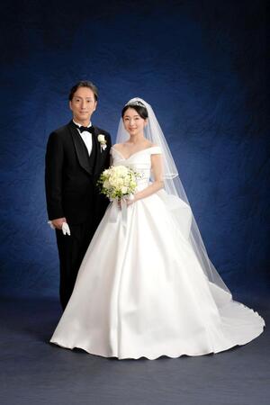 　結婚式を挙げた中村七之助（左）と杏奈さん