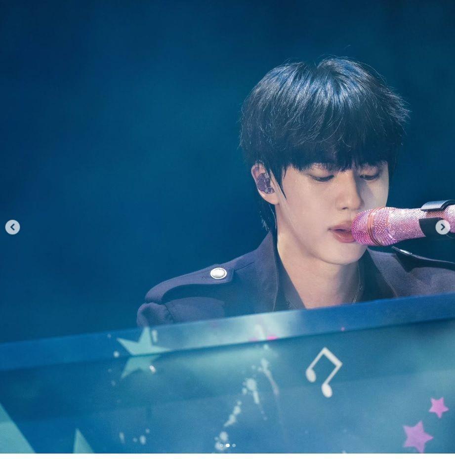 　ＢＴＳ・ジンの公式インスタグラム＠ｊｉｎより