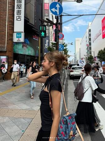 　ＢＬＡＣＫＰＩＮＫ・リサの公式インスタグラム＠ｌａｌａｌａｌｉｓａ＿ｍより