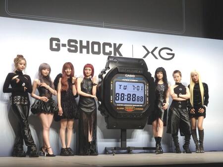 　（左から）ＨＡＲＶＥＹ、ＨＩＮＡＴＡ、ＪＵＲＩＡ、ＪＵＲＩＮ、ＣＨＩＳＡ、ＣＯＣＯＮＡ、ＭＡＹＡ