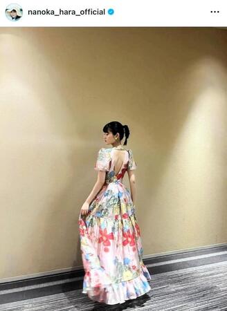 背中ぱっくり印象激変！原菜乃華のインスタグラム＠ｎａｎｏｋａ＿ｈａｒａ＿ｏｆｆｉｃｉａｌより