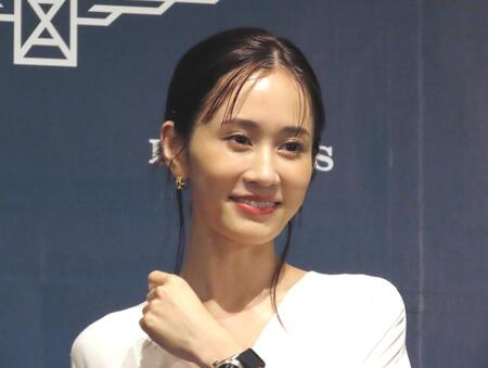 　「ロンジン」１００周年記念イベントに出席した前田敦子