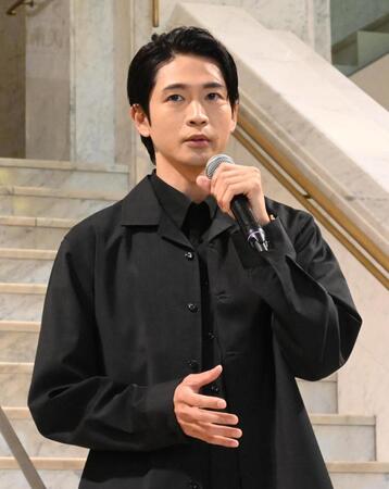 　ゴッホへの思いを語る松下洸平（撮影・高部洋祐）