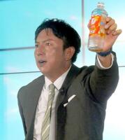 　一気飲みしドヤ顔でキメる川﨑宗則氏