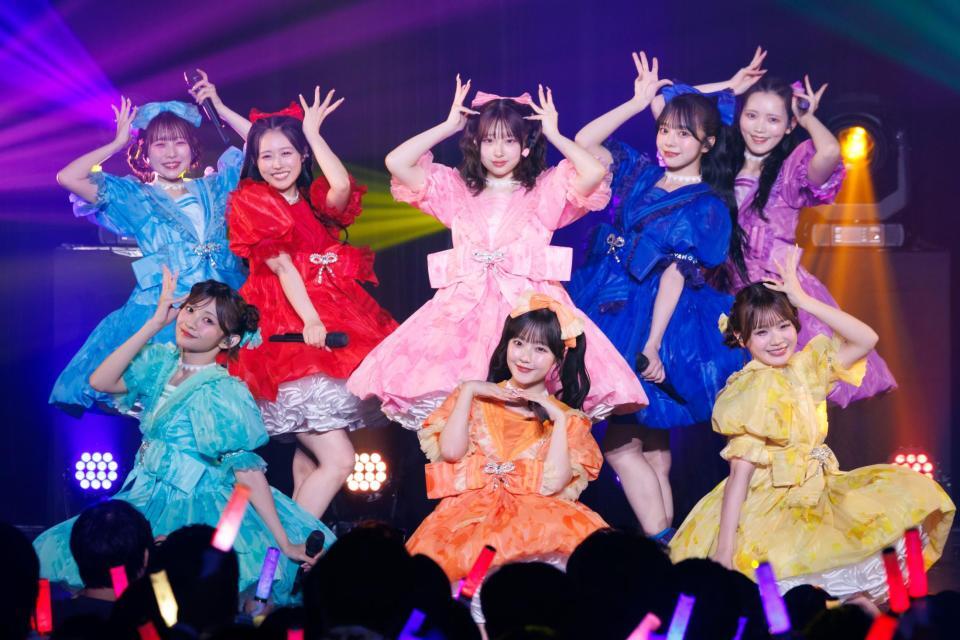 かわいい全開のステージを繰り広げたＣＵＴＩＥ　ＳＴＲＥＥＴ　（撮影・ヨシモリユウナ）