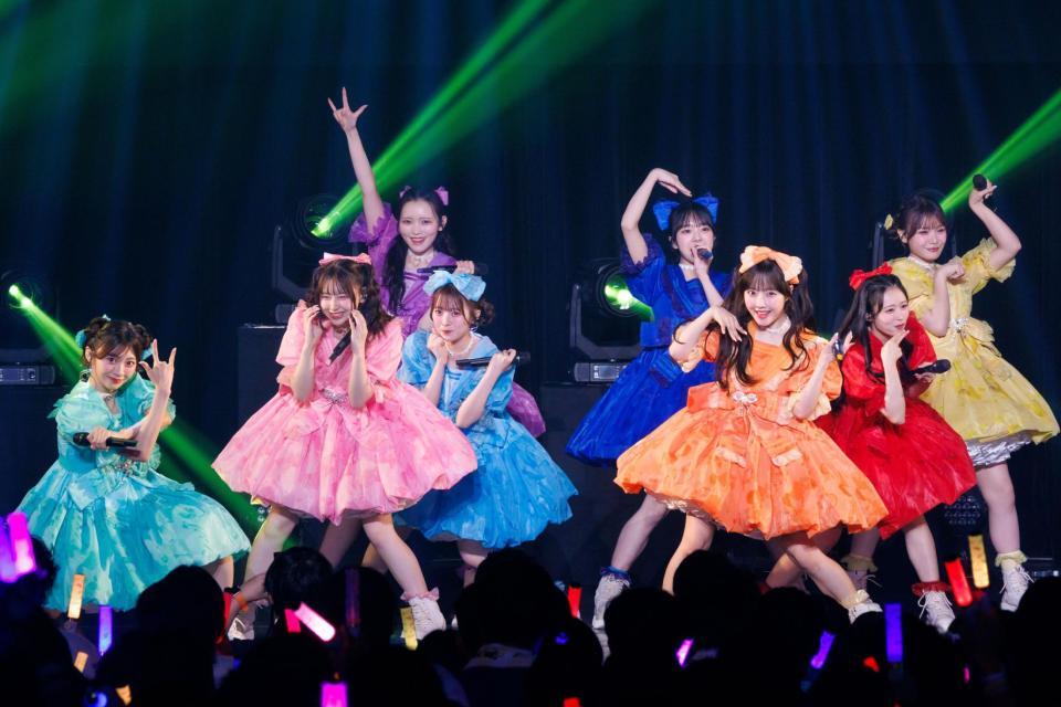 かわいい全開のステージを繰り広げたＣＵＴＩＥ　ＳＴＲＥＥＴ　（撮影・ヨシモリユウナ）
