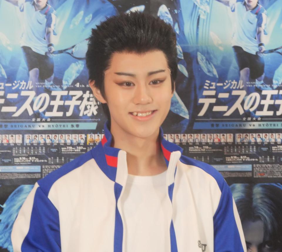 　撮影に応じた有岡歩斗