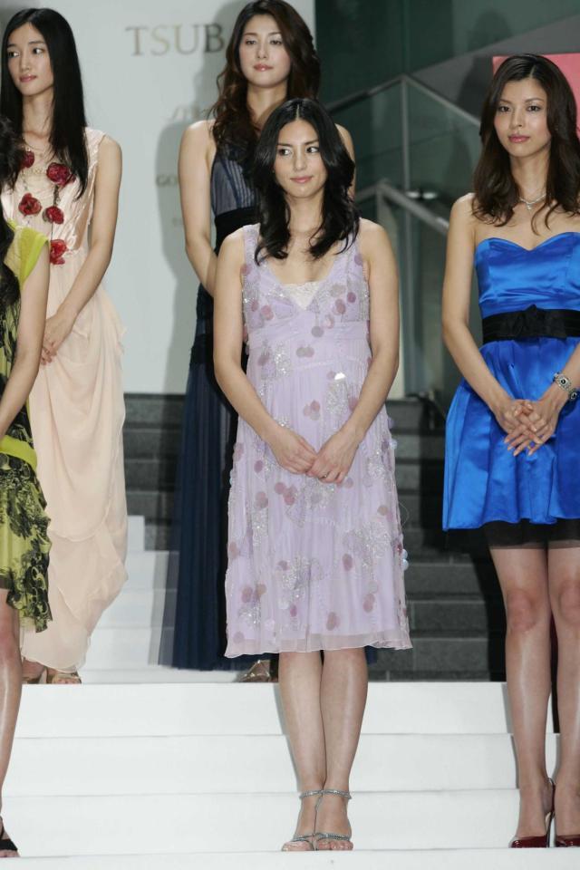 　資生堂「ＴＳＵＢＡＫＩ」の新ＣＭモデルとして登場した相沢紗世＝２００７年