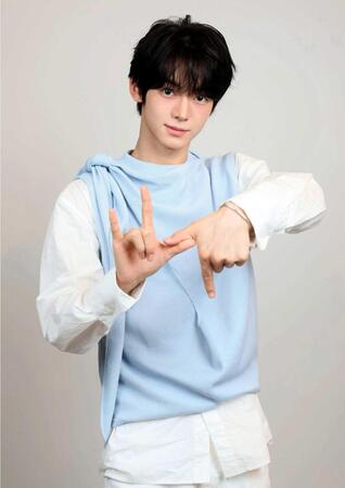 　ポーズを決めるＨＡＮＪＩＮ