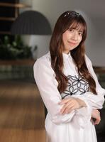 　ＳＫＥ４８卒業後、初となる写真集を発表した荒井優希（撮影・西岡正）