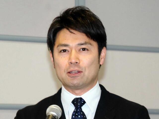 妻は女優ＴＢＳ元アナ　初当選していた