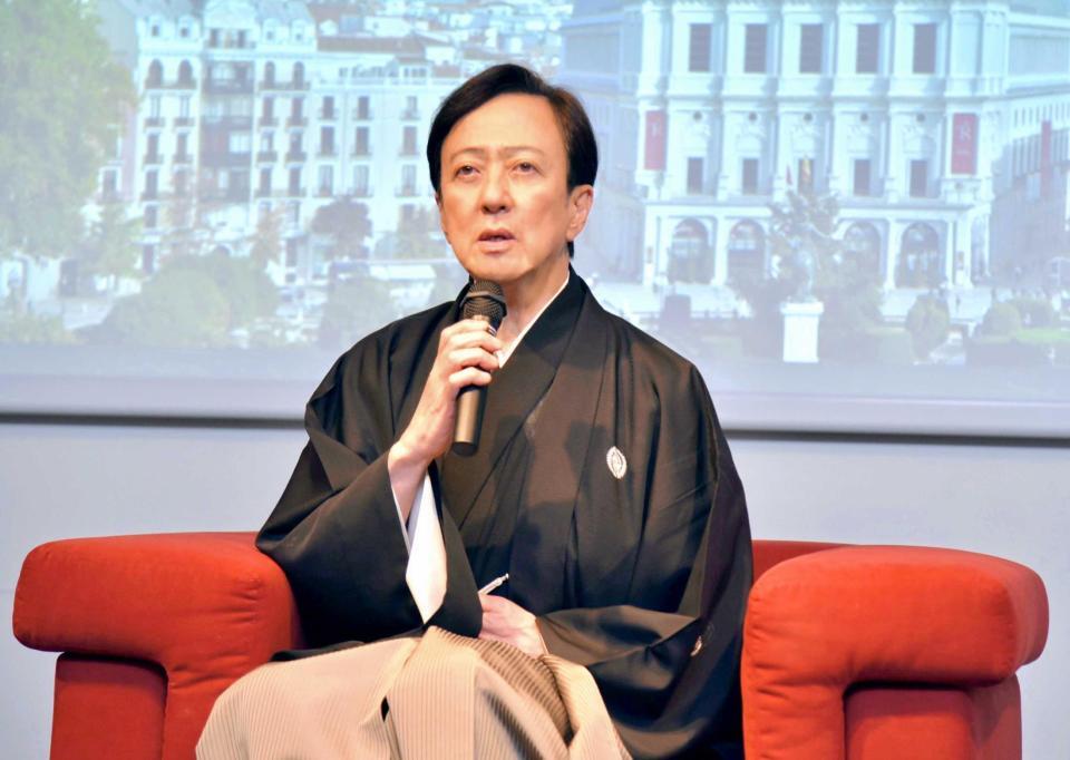 　文化交流について語る坂東玉三郎