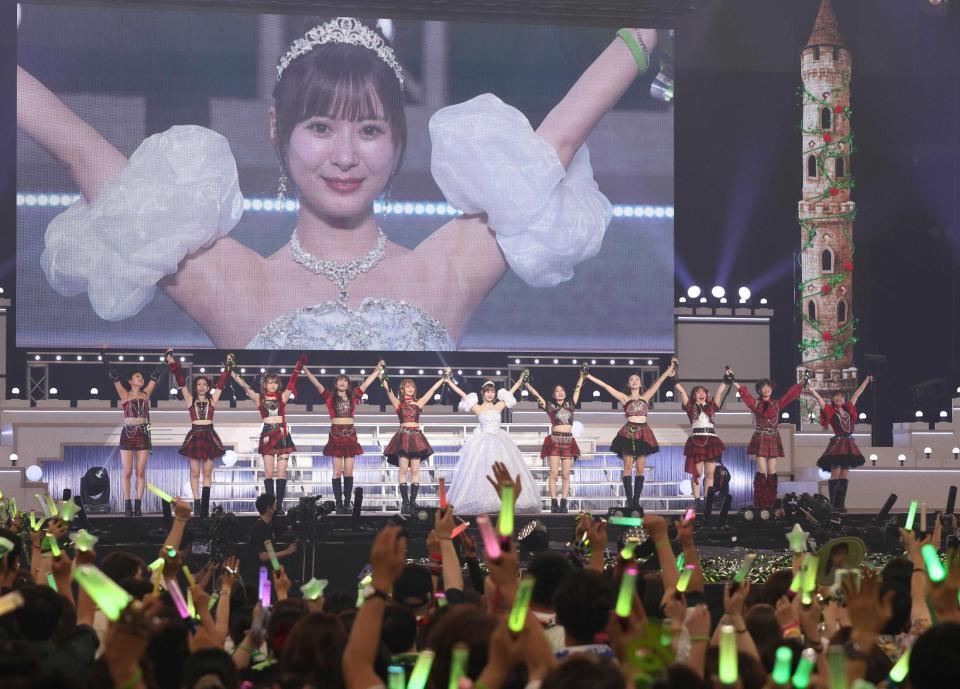 　盛り上がる日本武道館（撮影・佐々木彰尚）