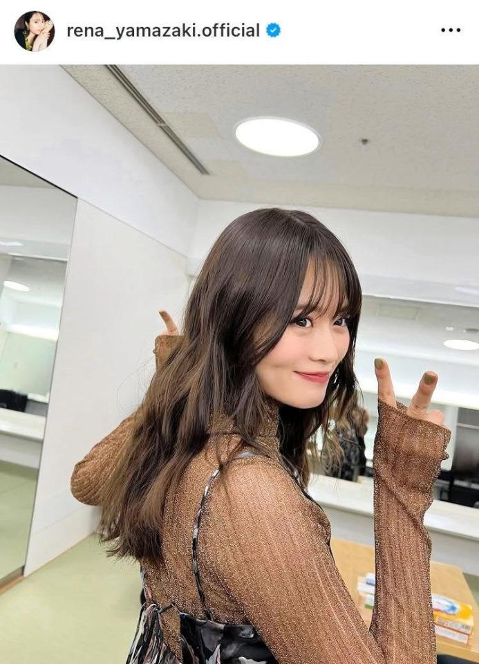 　山崎怜奈のインスタグラム＠ｒｅｎａ＿ｙａｍａｚａｋｉ．ｏｆｆｉｃｉａｌから