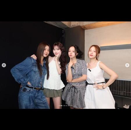 　Ｇｉｒｌ’ｓ　Ｄａｙ・ヘリの公式インスタグラム＠ｈｙｅｒｉ＿０６０９より　久々に４人そろった姿を披露