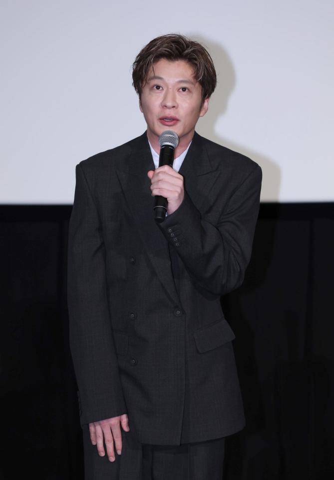 　あいさつする田中圭（撮影・金田祐二）