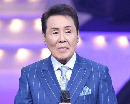 　緊急検査入院した五木ひろし