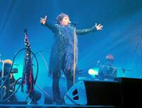 　誕生日に熱唱する渡辺美里（Ｐｈｏｔｏ　ｂｙ　荒川　潤）