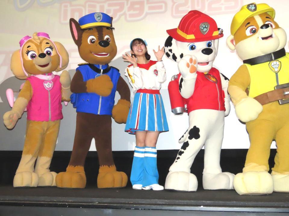 　映画「パウ・パトロール　パウ・パーティーｉｎシアター　２０２５」に登壇したゆきお姉さんことテレビ東京・冨田有紀アナウンサー