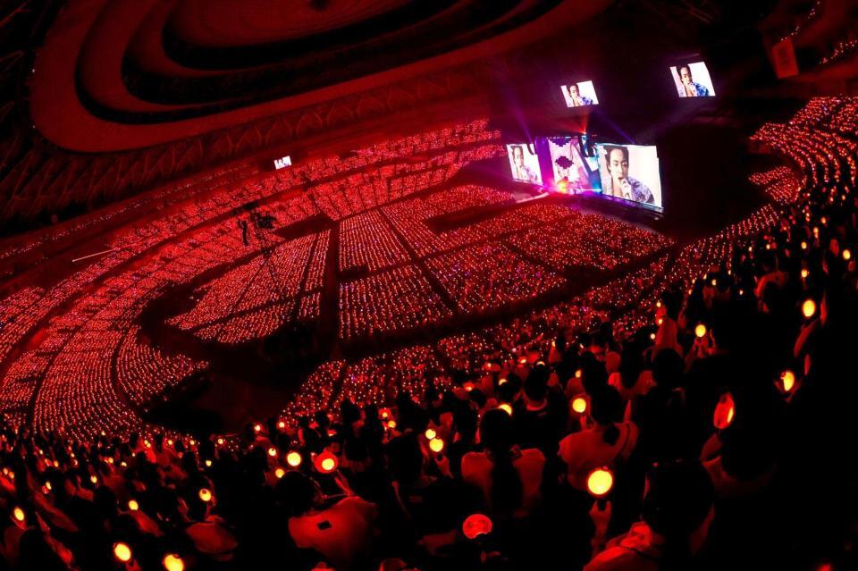 　ＪＩＮの日本公演ツアー会場全景　ⓟ＆©　ＢＩＧＨＩＴ　ＭＵＳＩＣ