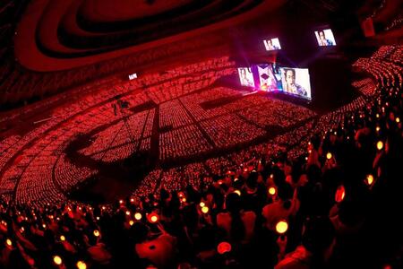 　ＪＩＮの日本公演ツアー会場全景　ⓟ＆©　ＢＩＧＨＩＴ　ＭＵＳＩＣ