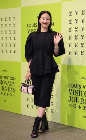 　ルイ・ヴィトン「ビジョナリ・ジャーニー」展レセプションに登場したアンバサダーの広瀬すず（撮影・立川洋一郎）