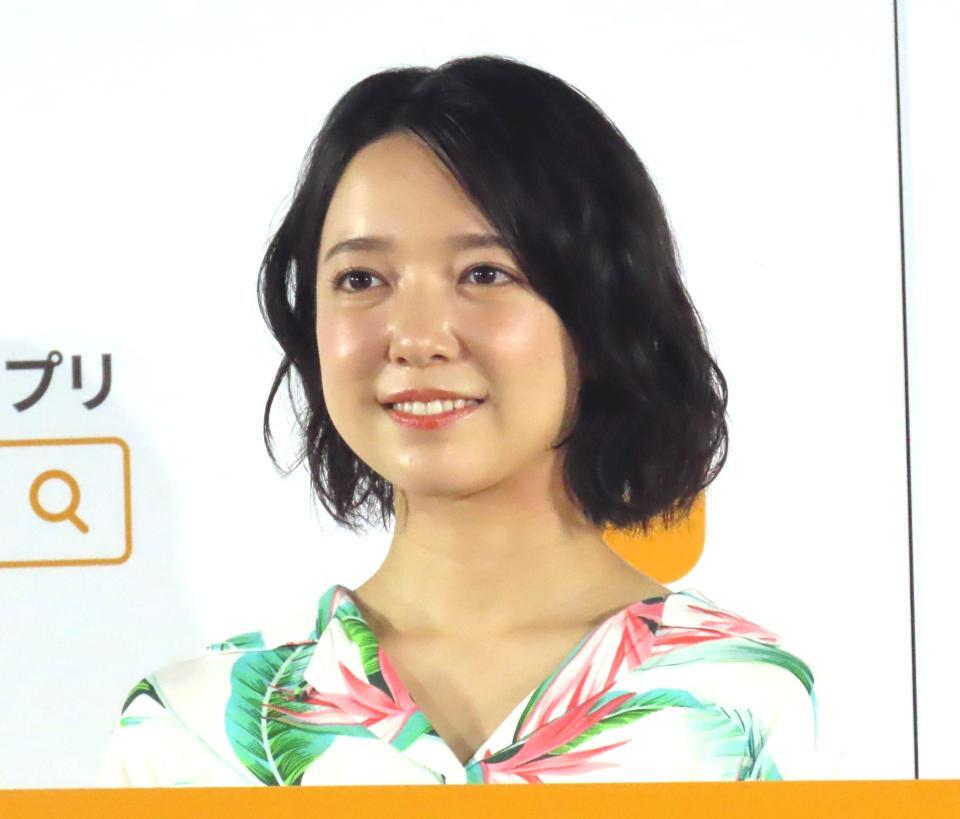 　新ＴＶＣＭ発表会に出席した上白石萌音