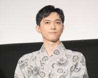 　イベントに出席した吉沢亮