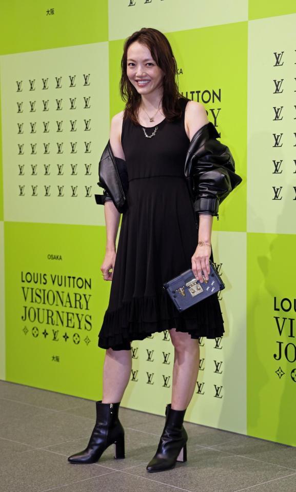 　ルイ・ヴィトン「ビジョナリ・ジャーニー」展レセプションに登場した福島リラ（撮影・立川洋一郎）
