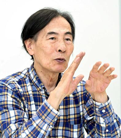 　音楽への思いを語る鈴木茂（撮影・持木克友）