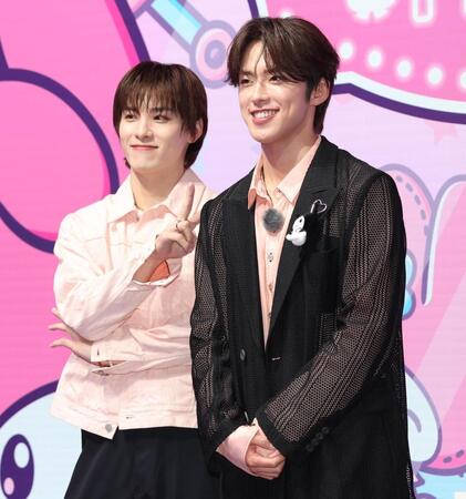 　イベントに登場したＪＯ１・川西拓実（左）と河野純喜（撮影・佐々木彰尚）