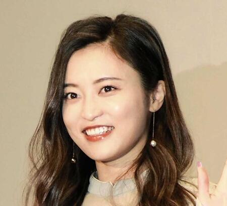 　小島瑠璃子（２０２３年撮影）