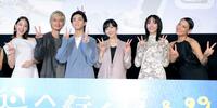 　（左から）剛力彩芽、高良健吾、原田琥之佑、麻生久美子、唐田えりか、菅原小春（撮影・吉澤敬太）