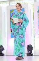 　ほほ笑むテレビ朝日・浦林凜アナウンサー（撮影・吉澤敬太）