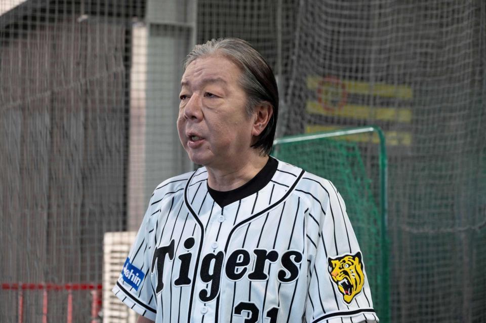 　掛布雅之を演じる古田新太　©２０２５「栄光のバックホーム」製作委員会