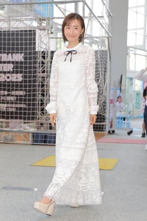 　登壇した松本まりか（撮影・吉澤敬太）