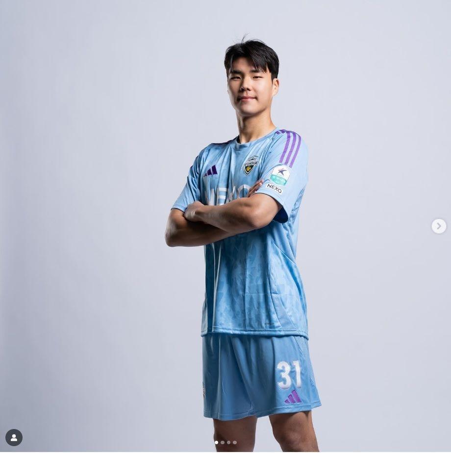 　ソン・ボムグンの公式インスタグラム＠ｂｕｍｋｅｕｎ＿ｓｏｎｇより