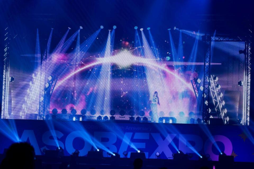 　復帰後、国内初ステージとなったキズナアイ（写真＝ヨシモリユウナ、金谷龍之介）