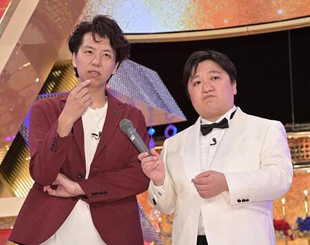 　優勝会見を行うニッポンの社長（撮影・持木克友）