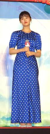 　「不思議の国でアリスと　－Ｄｉｖｅ　ｉｎ　Ｗｏｎｄｅｒｌａｎｄ－」完成披露舞台あいさつに登壇した原菜乃華