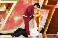 　「アサヒビール　スマドリ　ダブルインパクト　漫才＆コント二刀流Ｎｏ．１決定戦」で優勝したニッポンの社長