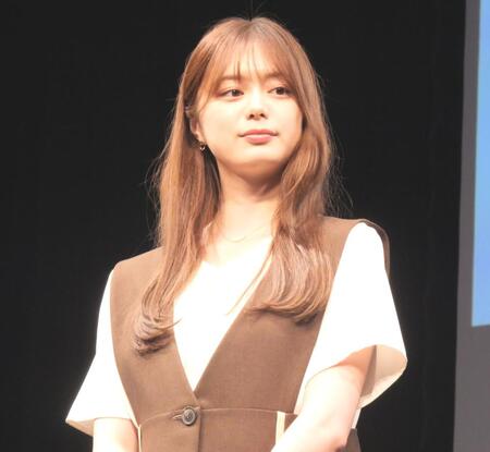 　イベントに出席した紺野彩夏