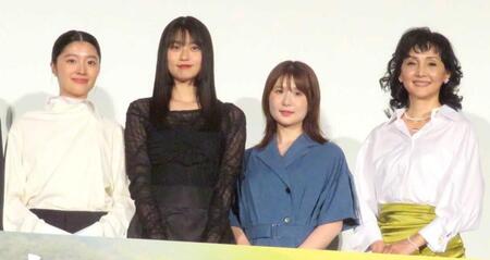 　（左から）川床明日香、菊池日菜子、小野花梨、南果歩