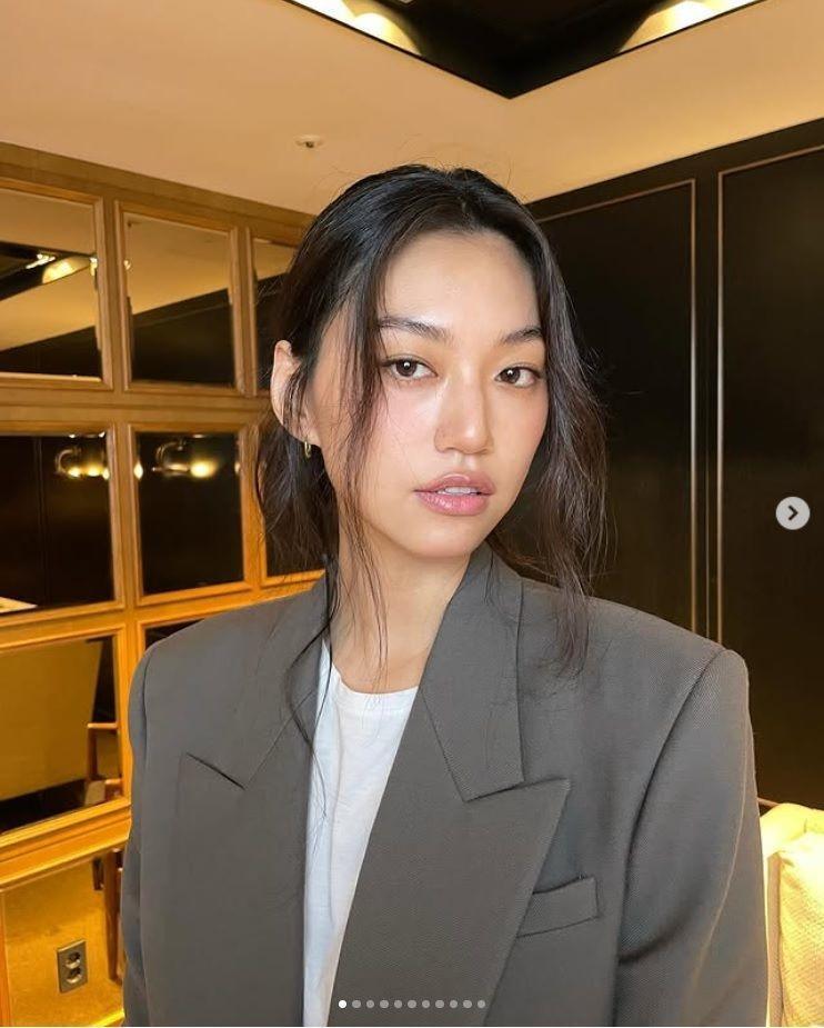 　元Ｗｅｋｉ　Ｍｅｋｉ　キム・ドヨンの公式インスタグラム＠ｌａｆｉｌｌｅｄｈｉｖｅｒ＿より