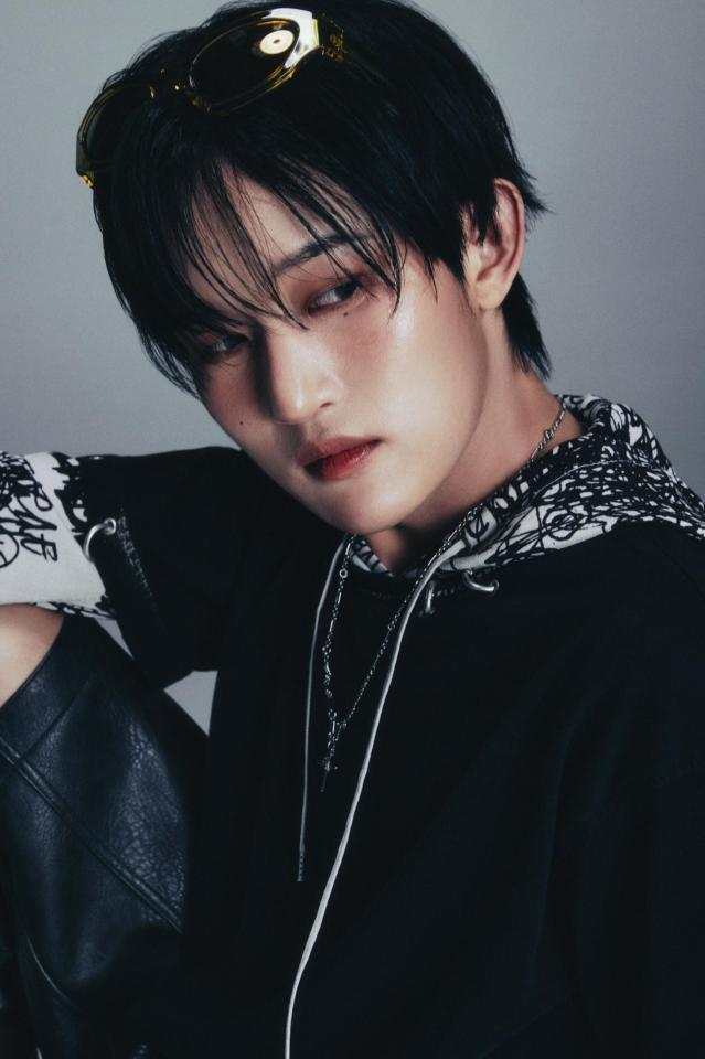 　１ＶＥＲＳＥの公式Ｘ＠１ＶＥＲＳＥ＿ｏｆｆｉｃｉａｌより　脱北民として注目されたソク